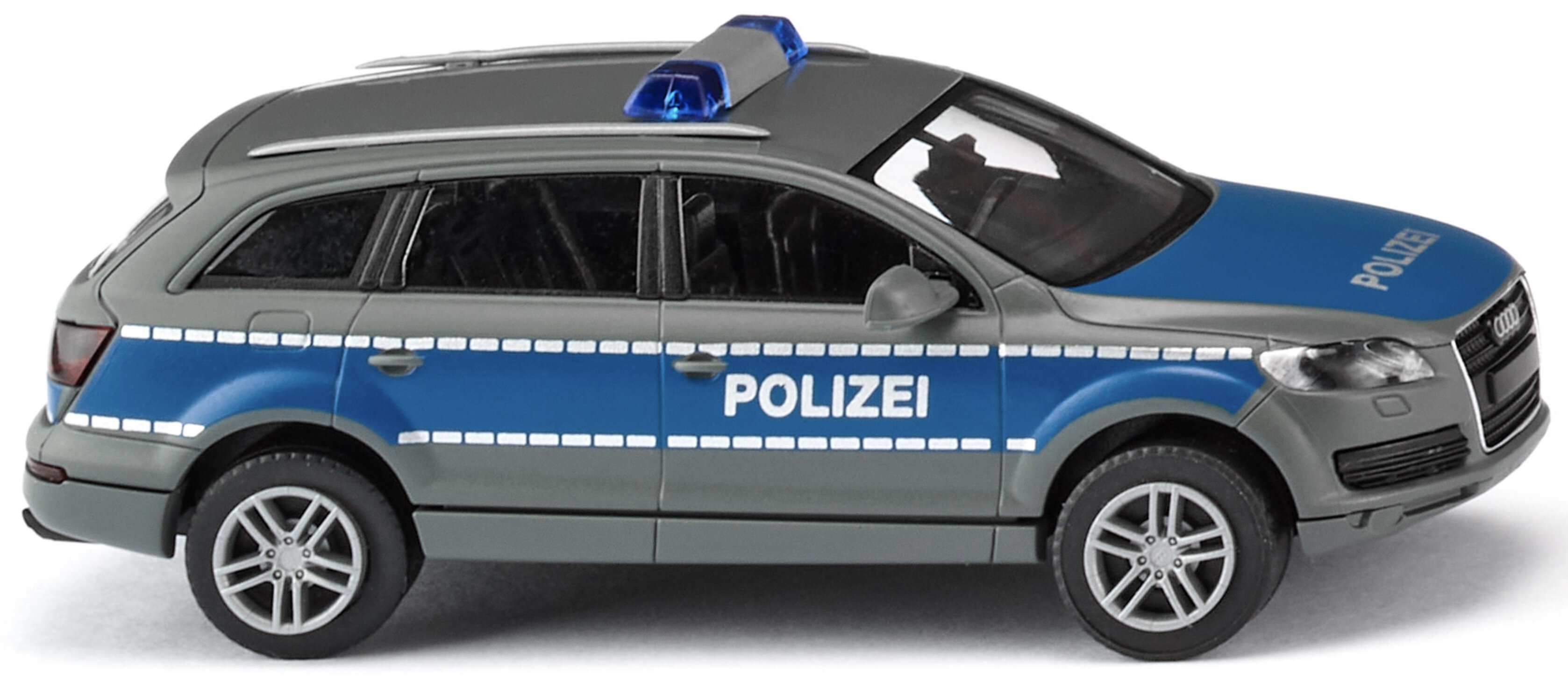 Audi Q7 - POLIZEI