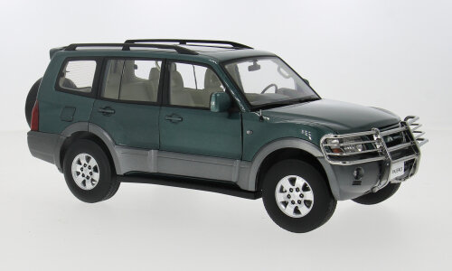 Mitsubishi Pajero V73