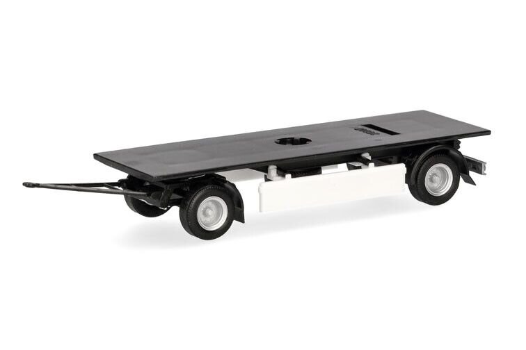 Chassis aanhanger 7,45m onderrijbev. gesloten