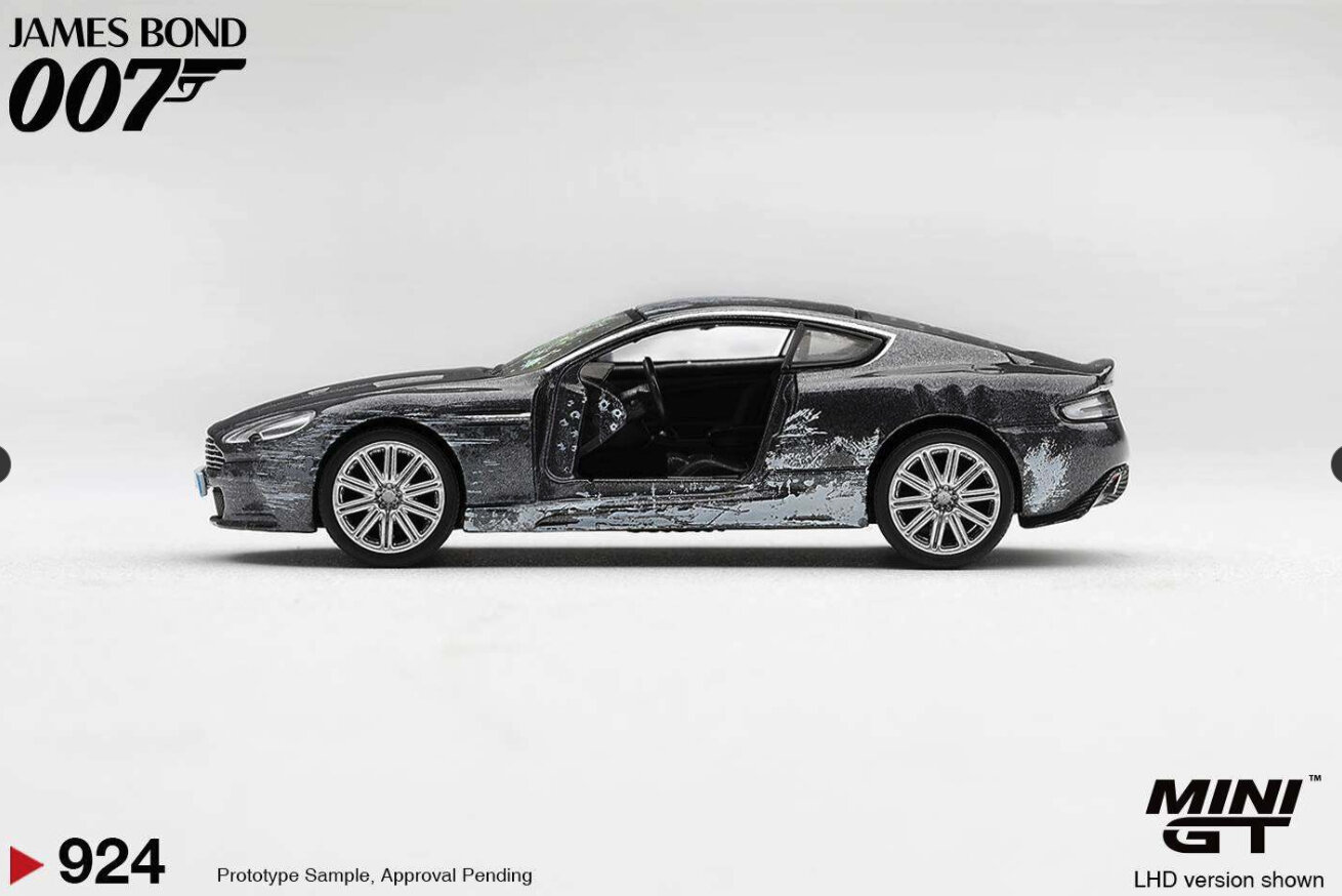 ASTON MARTIN BDS QUANTUM OF  SOLACE GERMAN BLISTER PACKAGING 2008