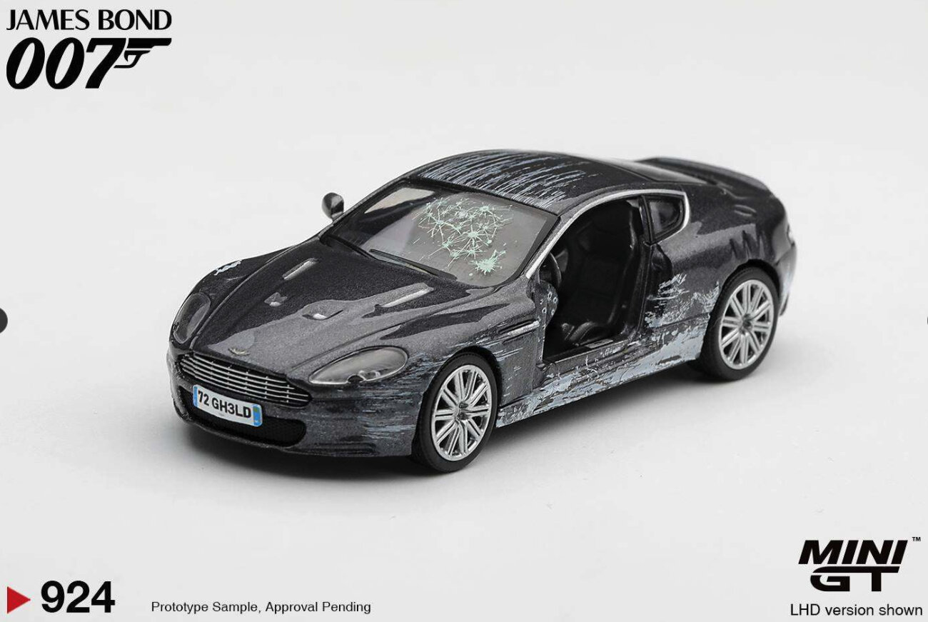 ASTON MARTIN BDS QUANTUM  OF SOLACE TRADITIONAL CHINESE  BLISTER PACKAGING 2008