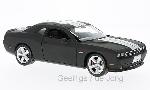 Dodge CHALLENGER SRT 2012