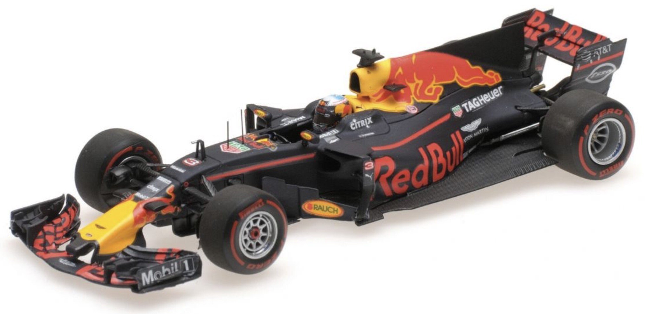 Red Bull RB13 F1 DANIEL RICCIARDO RED BULL RACING TAG-HEUER CHINESE GP 2017