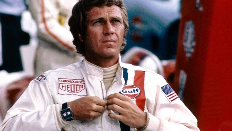 MICHAEL DELANEY GULF OIL RACING FIGUUR 'PLAYED BY STEVE MCQUEEN' 