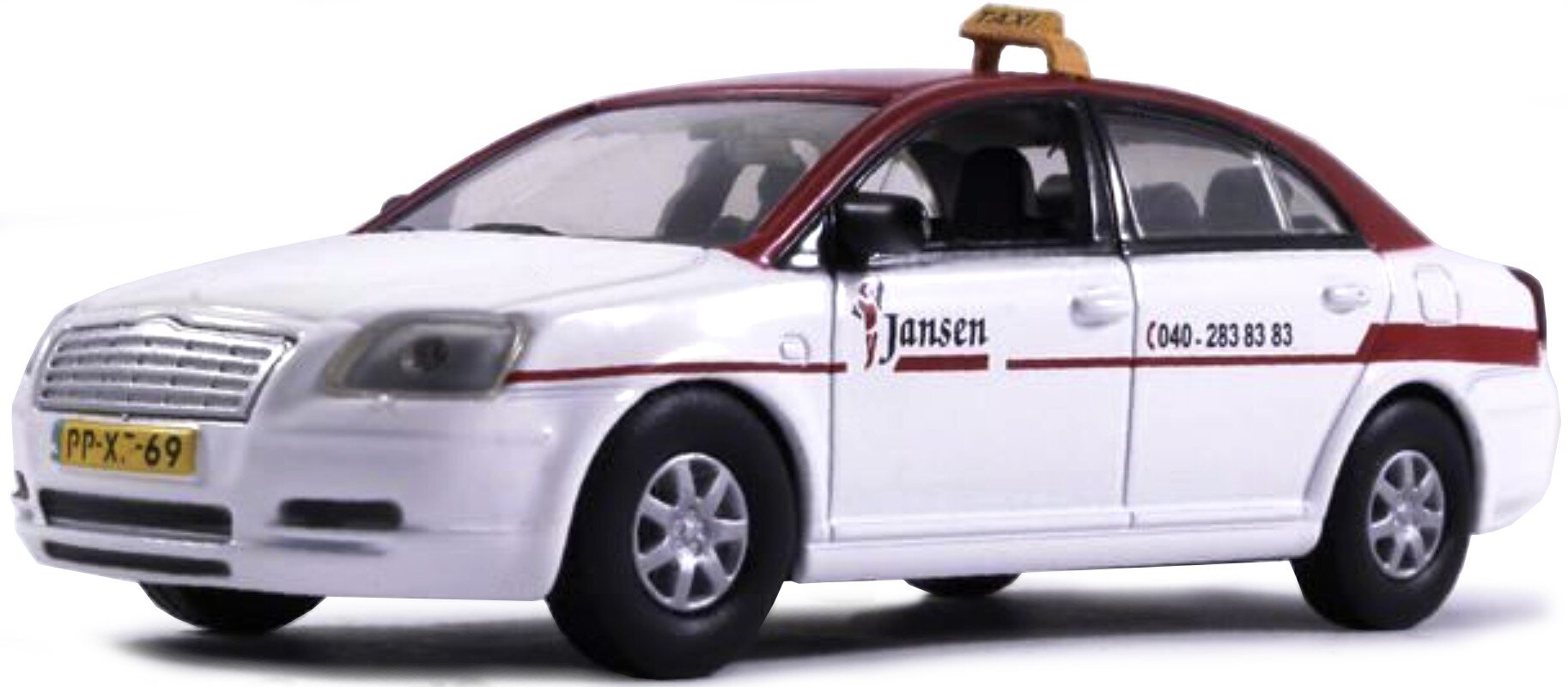 Toyota AVENSIS EINDHOVEN TAXI 2003